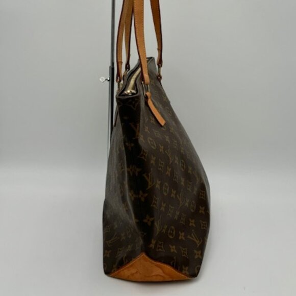Louis Vuitton Shoulder Bag - Picture 3 of 4
